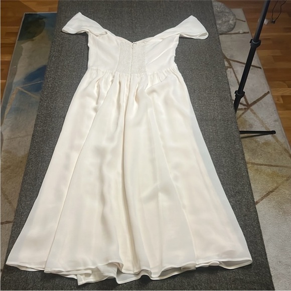 🕊️ REFORMATION Violet Dress. Off the Shoulder. Size US 12. Ivory. Good Condition - Picture 7 of 16